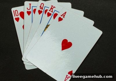 真人电子游戏中的红中麻将：从万能牌到策略博弈